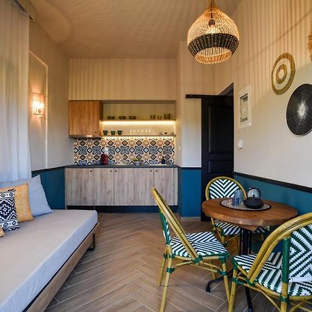 Krissaia Seaside Suites Galaxídhion Kültér fotó