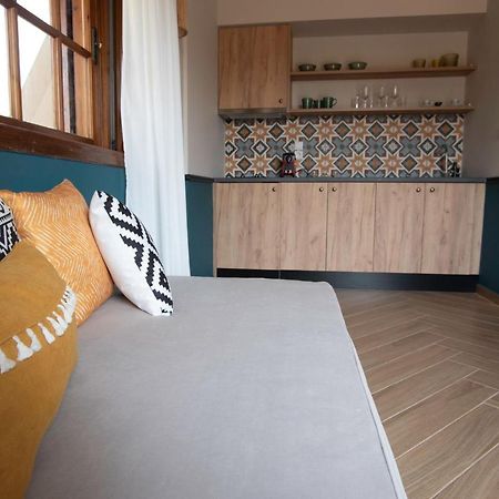 Krissaia Seaside Suites Galaxídhion Kültér fotó